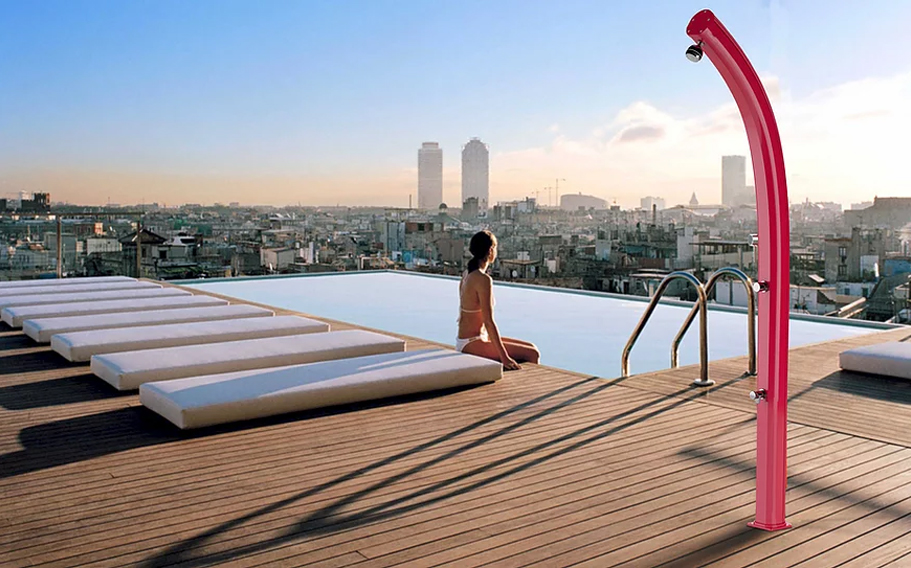 douche extérieure solaire