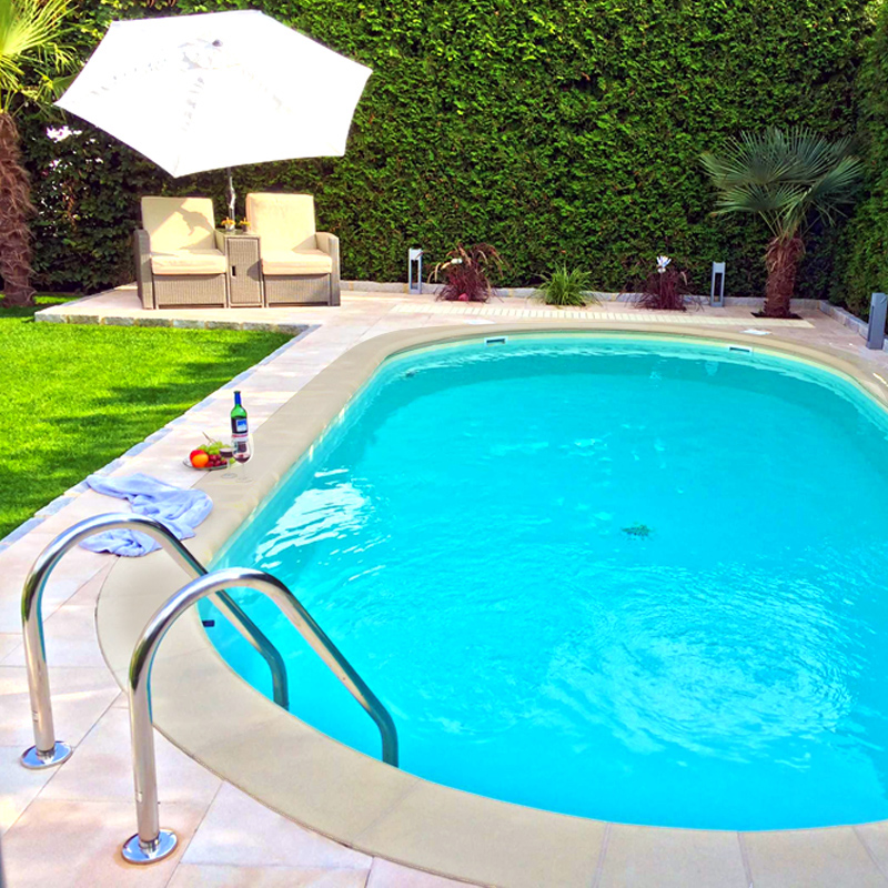 Piscines enterrée résidentielle en acier ovale