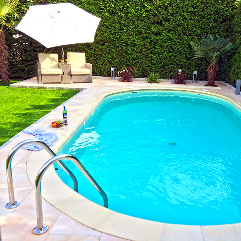 Piscines enterrée résidentielle en acier ovale