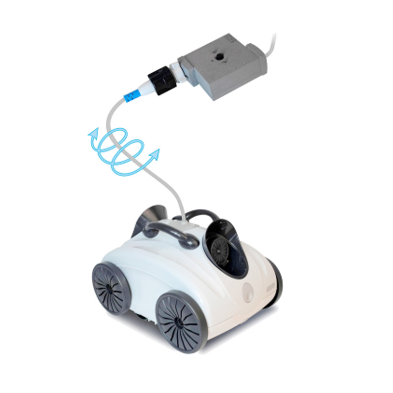 robot nettoyage pour le fond de la piscine