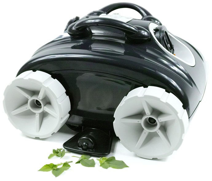 Robot nettoyage pour le fond de la piscine