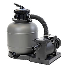 Groupe de filtration +  préfiltre. Capacité : 6 m³/h.